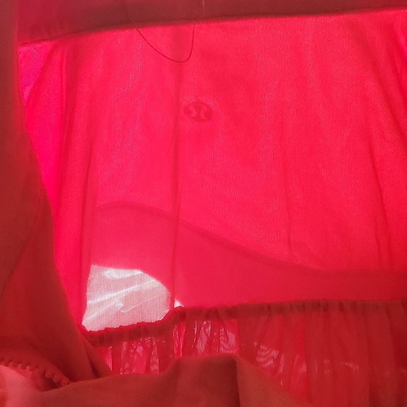 Lululemon Pink and long sleeve sheer top - Picture 5 of 6